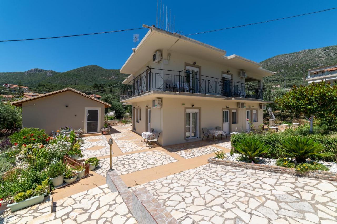 Lambrini Studios Parga Exteriér fotografie